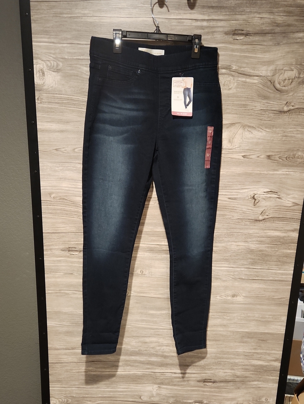 Signature by Levi Strauss Dark Navy Stretch Jeggings